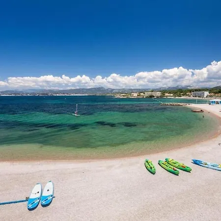 Apartment Le Brusc With Sea View
