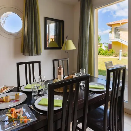 Le Brusc With Sea View Six-Fours-les-Plages
